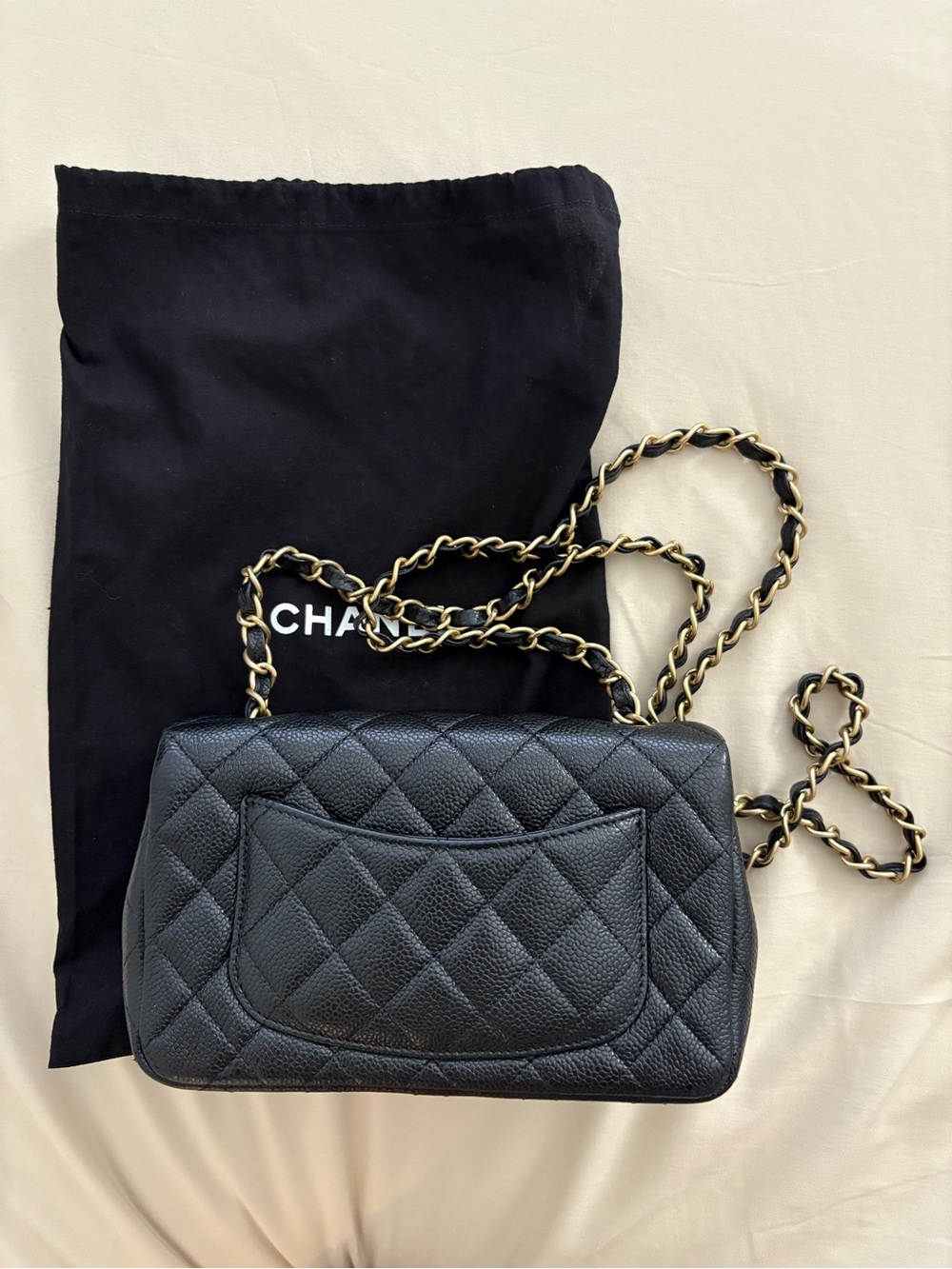 Chanel mini rectangular flap in Caviar - Picture 2 of 9